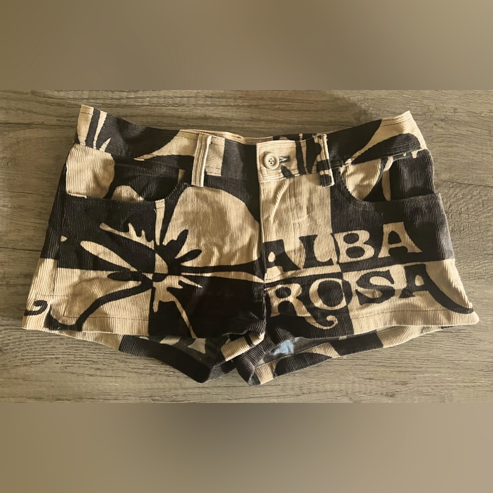 Japanese Gyaru Ganguro Kogal Y2K Alba Rosa Shorts